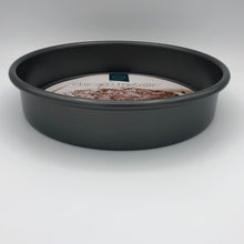 Load image into Gallery viewer, Chicago Metallic 9&quot; Round Baking Pan

