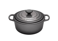 Load image into Gallery viewer, Le Creuset Round French Oven - 24cm
