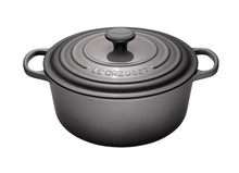 Load image into Gallery viewer, Le Creuset Round French Oven - 28cm
