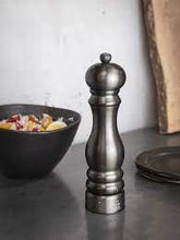 Load image into Gallery viewer, Peugeot Paris Chef Carbone Pepper Mill
